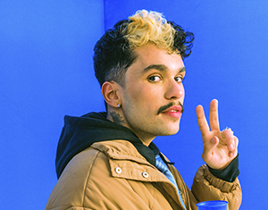 Marcelo Tofani, ex-integrante da Rosa Neon, fala sobre carreira e projetos no Alto-Falante deste sábado (19)